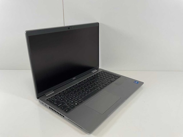 Dell latitude 5520 15.5”, core(tm) i7 11th gen, 32 gb ram, 512 gb nvme laptop - afbeelding 2 van  6
