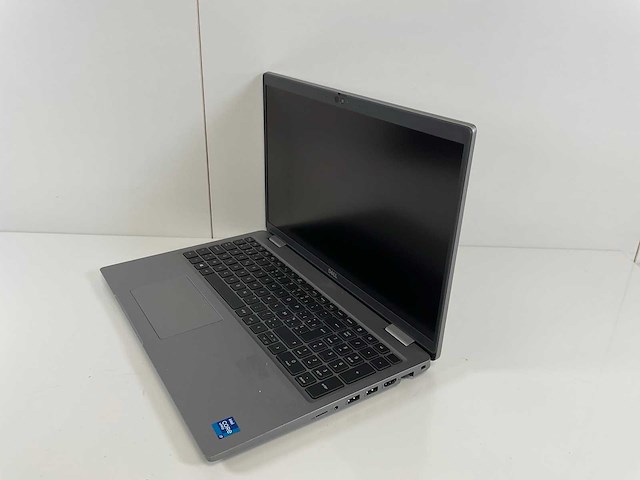 Dell latitude 5520 15.5”, core(tm) i7 11th gen, 32 gb ram, 512 gb nvme laptop - afbeelding 3 van  6