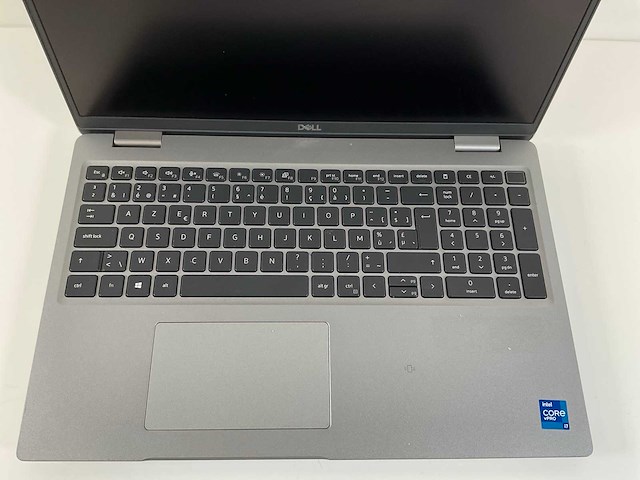 Dell latitude 5520 15.5”, core(tm) i7 11th gen, 32 gb ram, 512 gb nvme laptop - afbeelding 4 van  6