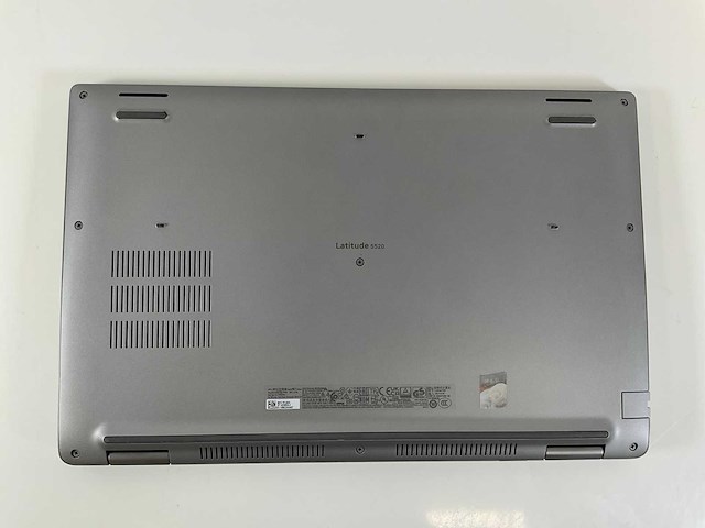 Dell latitude 5520 15.5”, core(tm) i7 11th gen, 32 gb ram, 512 gb nvme laptop - afbeelding 6 van  7