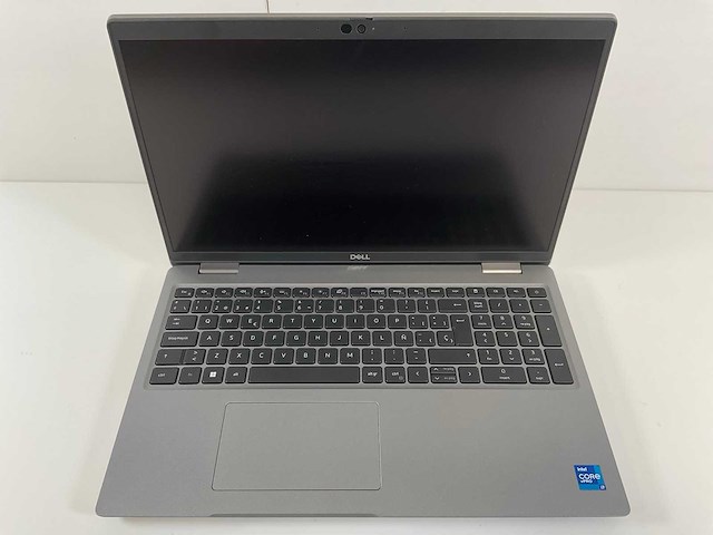 Dell latitude 5520 15.5”, core(tm) i7 11th gen, 32 gb ram, 512 gb nvme laptop - afbeelding 1 van  7