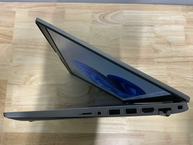 Dell latitude 5520 (i5-gen11) laptop - afbeelding 6 van  9