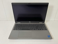 Dell latitude 5521 15.5”, core(tm) i7 11th gen, 32 gb ram, 512 gb nvme, nvidia geforce mx450 2 gb laptop