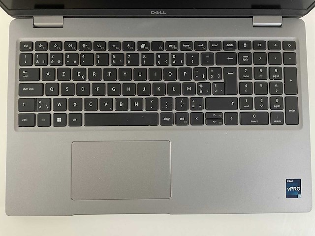 Dell latitude 5530 15.5”, core(tm) i7 12th gen, 32 gb ram, 512 gb nvme laptop - afbeelding 4 van  7