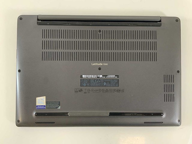 Dell latitude 7300 13.2", core(tm) i7 8th gen, 16 gb ram, no hdd laptops (2x) - afbeelding 7 van  16
