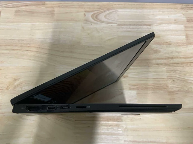 Dell latitude 7310 (i7-gen10) laptop - afbeelding 4 van  8