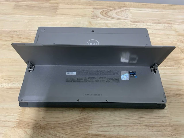 Dell latitude 7320 detachable (i7-gen11) laptop - afbeelding 2 van  11
