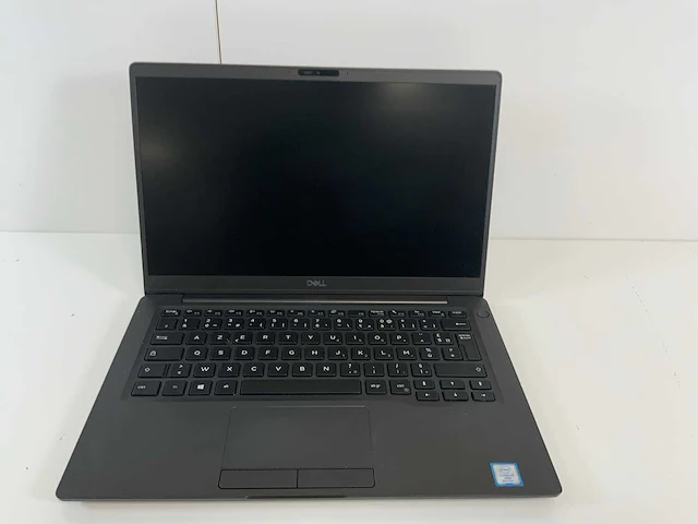 Dell latitude 7400 14", core(tm) i7 8th gen, 16 gb ram, 256 gb nvme laptop - afbeelding 1 van  6