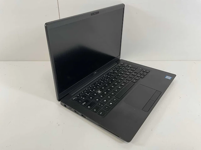 Dell latitude 7400 14”, core(tm) i7 8th gen, 16 gb ram, 500 gb nvme laptop - afbeelding 2 van  7