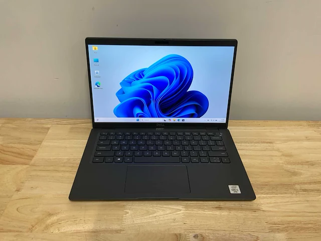Dell latitude 7410 laptop - afbeelding 1 van  8