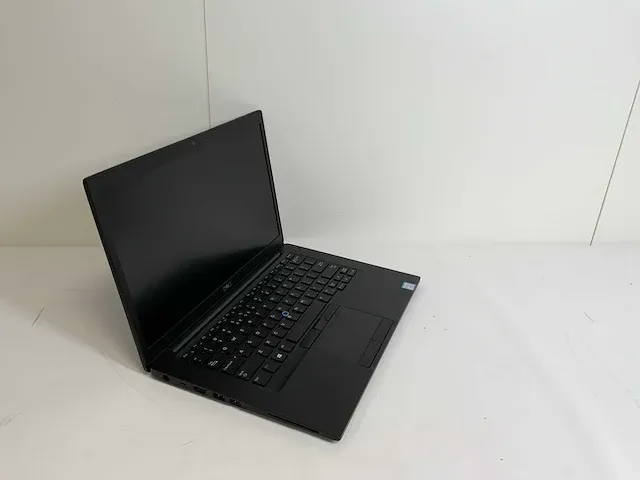 Dell latitude 7490 14", core(tm) i7 8th gen, 16 gb ram, 512 gb ssd laptops (2x) - afbeelding 9 van  10