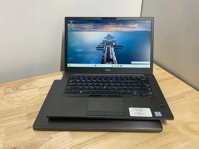 Dell latitude 7490 laptop (2x) - afbeelding 1 van  5
