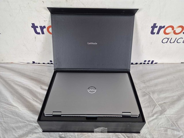 Dell latitude 9520 2-in-1 intel® core™ i7 i7-1185g7 hybride (2-in-1) 38,1 cm (15") touchscreen full hd 16 gb lpddr4x-sdram 512 gb ssd wi-fi 6 (802.11ax) windows 10 pro duits grijs - afbeelding 3 van  3