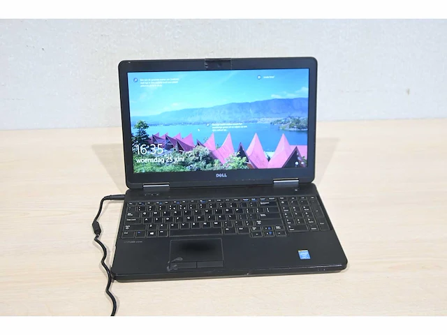 Dell latitude e5540 laptop - afbeelding 2 van  5