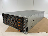 Dell (md3460/e08j) 16x 4 tb sas(mg03sca400) - 8x 3 tb sas(st3000nm0023) - 9x 4 tb sas(mg04sca40eny) - 1x 4 tb sas(st4000nm0295) - 8x 4 tb sas(mg04sca40en) - 17x 6 tb sas(mg04sca60ee) - 1x 4 tb sas(st4000nm0025) disk array enclosure - afbeelding 15 van  20
