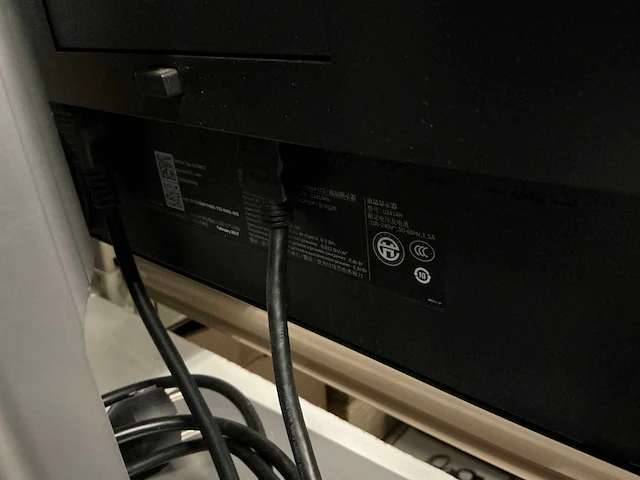 Dell monitoren (4x) - afbeelding 6 van  6