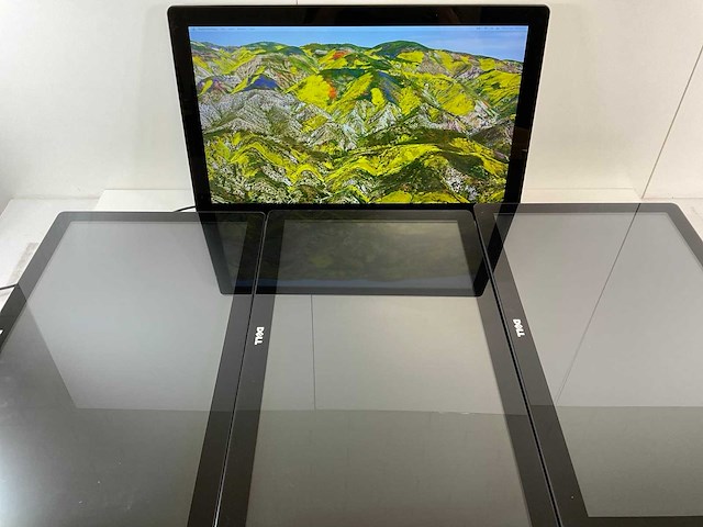 Dell (p2314t) 23”, 1920x1080 (fhd) ips touchscreen monitors (4x) - afbeelding 1 van  6