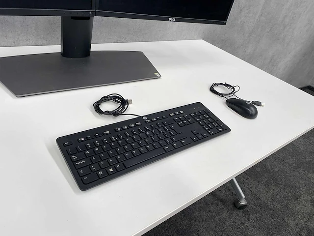 Dell p2417 - 24" ergonomische pc set - hdmi, displayport, vga - afbeelding 9 van  15