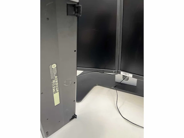 Dell p2417h - 24" ergonomische pc set - hdmi, displayport, vga - afbeelding 10 van  20