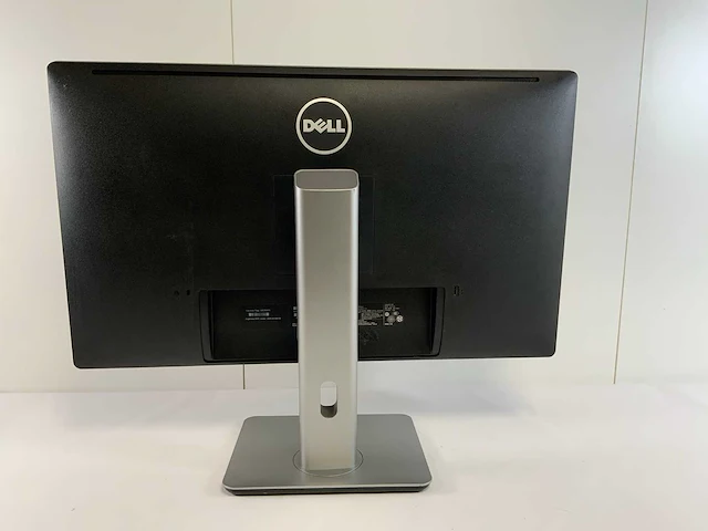 Dell (p2715q) 27-inch ips-monitor van 3840 x 2160 (uhd) - afbeelding 4 van  6