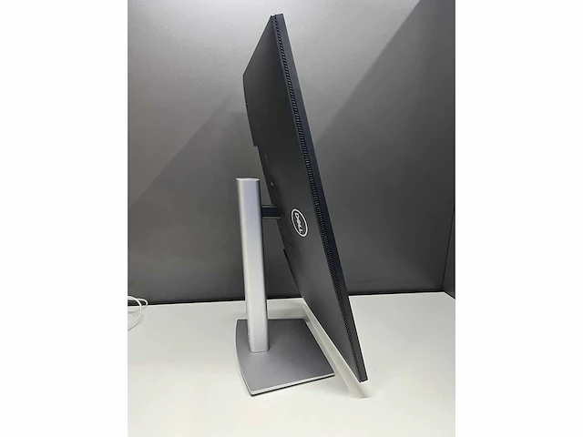 Dell p2722he - 27" monitor - usb-c, hdmi, displayport, usb - afbeelding 11 van  11