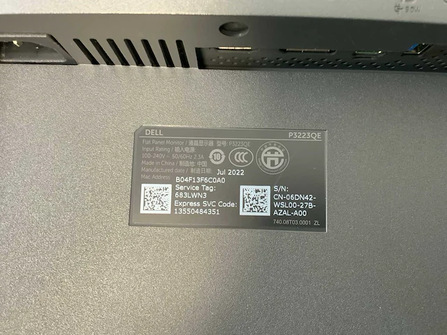 Dell (p3223qe) 32”, 3840x2160 (uhd) ips monitor - afbeelding 6 van  6