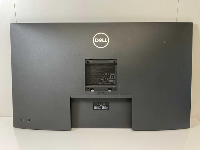Dell (p3223qe) 32”, 3840x2160 (uhd) ips monitor - afbeelding 4 van  6