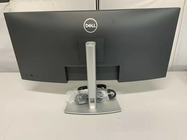 Dell p3424we (curved) monitor - afbeelding 3 van  8