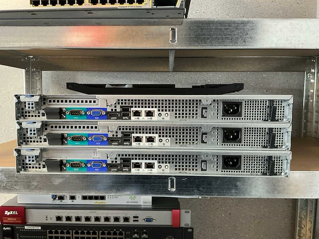 Dell poweredge r220 server (3x) - afbeelding 2 van  2