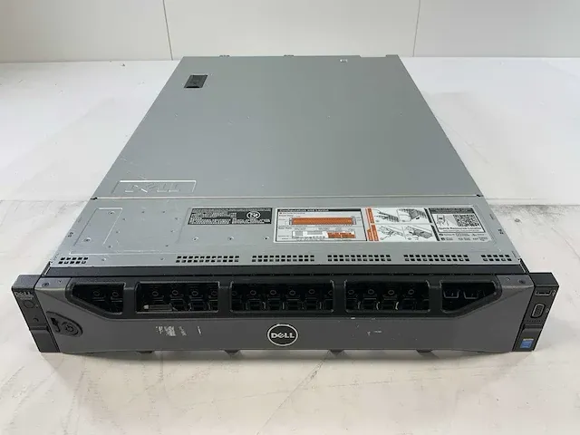 Dell poweredge r370xd, 2x xeon(r) e5-2650l v3, 8x 16 gb ram, 4x 300 gb sas (st300mp0005), 6x 400 gb sas (ssdsc2bx400g4r), 6x 600 gb sas (al13sxb600n), 6x 1 tb sas (st91000640ss) rack mount chassis - afbeelding 1 van  17