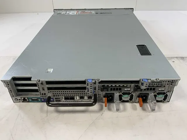 Dell poweredge r370xd, 2x xeon(r) e5-2650l v3, 8x 16 gb ram, 4x 300 gb sas (st300mp0005), 6x 400 gb sas (ssdsc2bx400g4r), 6x 600 gb sas (al13sxb600n), 6x 1 tb sas (st91000640ss) rack mount chassis - afbeelding 12 van  17
