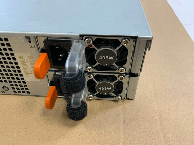 Dell poweredge r520, 2x xeon(r) e5-2420, 8x 8 gb ram, 1x 3.84 tb nvme(mz1lb3t8hmla-00007) rack mount chassis - afbeelding 6 van  8