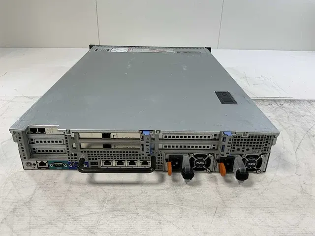 Dell poweredge r720, 2x xeon(r) e5 - 2670 0, 24x 16 gb ram, no hdd rack mount chassis - afbeelding 5 van  9