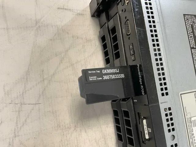 Dell poweredge r720, 2x xeon(r) e5 - 2670 0, 24x 16 gb ram, no hdd rack mount chassis - afbeelding 9 van  9