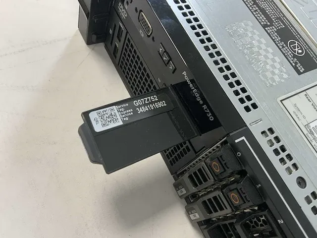 Dell poweredge r730, 2x xeon(r) e5-2690 v3, 24x 16 gb ram, 2x 120 gb ssd (ssdsc2bb120g4r) rack mount chassis - afbeelding 3 van  11
