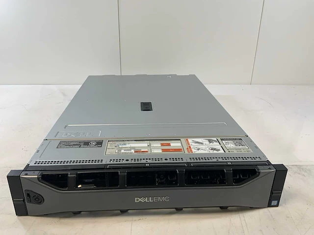 Dell poweredge r730, xeon(r) e5-2690 v4, 12 x 32 gb ram, 1 x 400 gb ssd (px05smb040y) chassisserver voor rackmontage - afbeelding 2 van  9