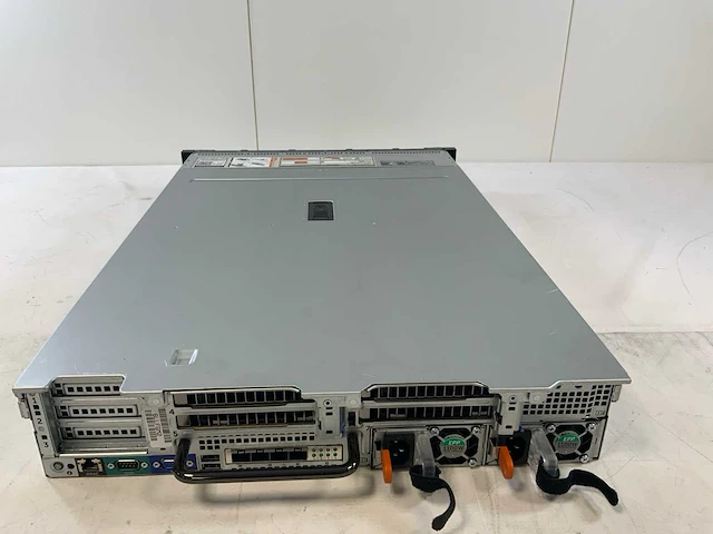 Dell poweredge r730, xeon(r) e5-2690 v4, 12 x 32 gb ram, 1 x 400 gb ssd (px05smb040y) chassisserver voor rackmontage - afbeelding 5 van  9