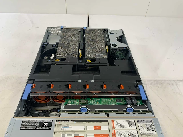 Dell poweredge r730, xeon(r) e5-2690 v4, 12 x 32 gb ram, 1 x 400 gb ssd (px05smb040y) chassisserver voor rackmontage - afbeelding 7 van  9