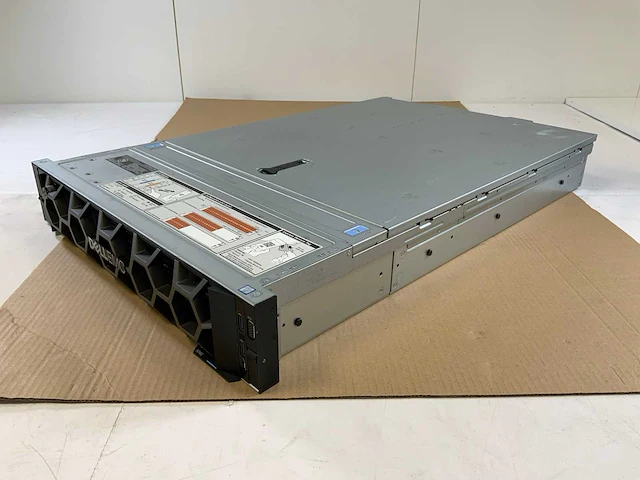 Dell poweredge r740, 2x xeon(r) gold 6144, 16x 32 gb ram (002c0632002c), no hdd rack mount chassis - afbeelding 4 van  8