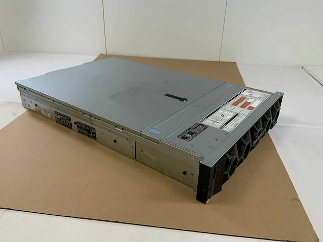 Dell poweredge r740, 2x xeon(r) gold 6144, 24x 32 gb ram (002c0632002c), no hdd rack mount chassis - afbeelding 4 van  8