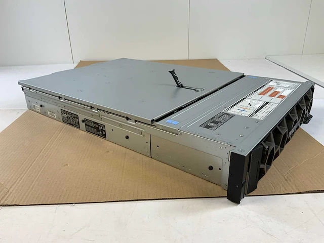 Dell poweredge r740, 2x xeon(r) gold 6144, 24x 32 gb ram (002c0632002c), no hdd rack mount chassis - afbeelding 3 van  8