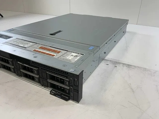 Dell poweredge r740, 2x xeon(r) silver 4110, 12x 8 gb ram, 2x 600 gb sas (al14sxb60eny), 2x 900 gb sas (st900mp0026), 4x 1 tb sas (st1200mm0099) rack mount chassis - afbeelding 5 van  12