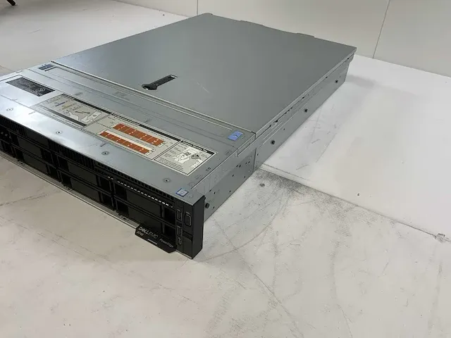 Dell poweredge r740, 2x xeon(r) silver 4114, 4x 32 gb ram, no hdd rack mount chassis - afbeelding 3 van  10