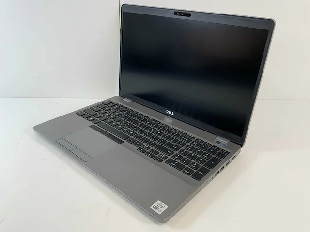 Dell precision 3550 15.5", core(tm) i5 10th gen, 32 gb ram, 2 tb nvme, nvidia quadro p520 2 gb laptop - afbeelding 3 van  9