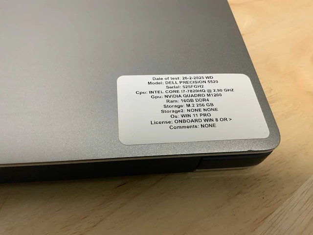 Dell precision 5520 laptop - afbeelding 3 van  8