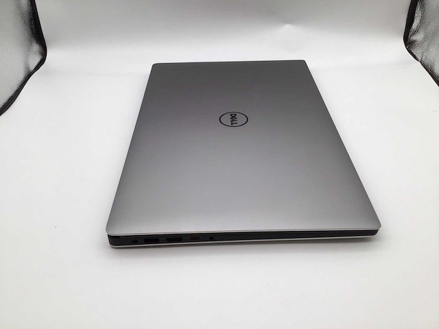 Dell precision 5520 laptop - afbeelding 6 van  7
