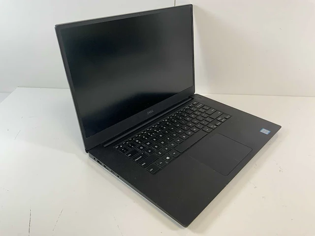 Dell precision 5540 15.5", core (tm) i7 9th gen, 32 gb ram, no hdd, nvidia quadro t2000 mobile 4 gb laptops (2x) - afbeelding 3 van  16