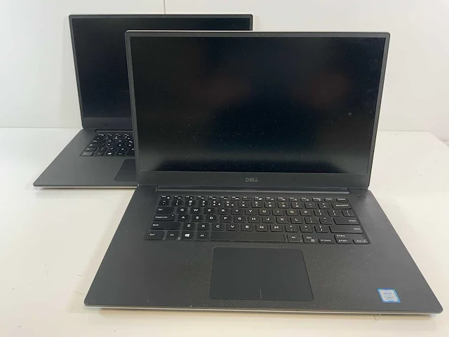 Dell precision 5540 15.5", core (tm) i7 9th gen, 32 gb ram, no hdd, nvidia quadro t2000 mobile 4 gb laptops (2x) - afbeelding 1 van  16