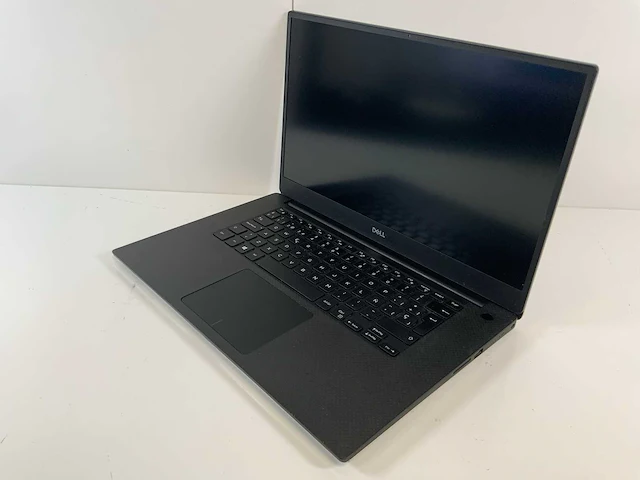 Dell precision 5540 15.5", core(tm) i7 9th gen, 16 gb ram, no hdd, nvidia quadro t2000 mobile 4 gb laptops (2x) - afbeelding 4 van  16