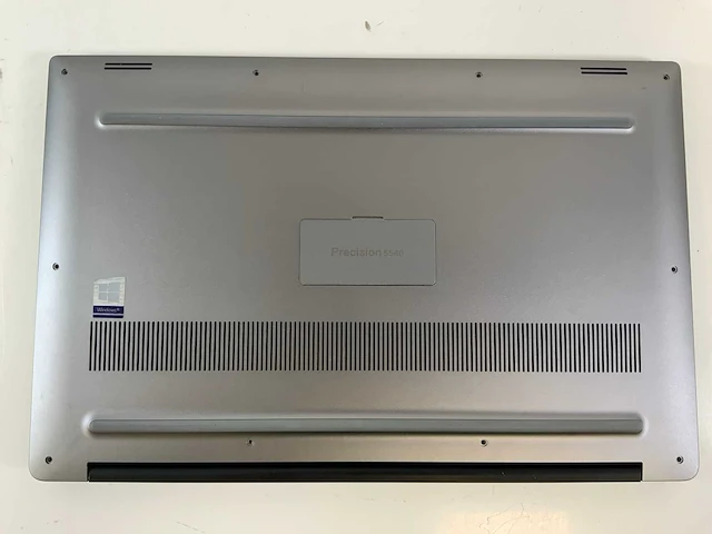 Dell precision 5540 15.5", core(tm) i7 9th gen, 16 gb ram, no hdd, nvidia quadro t2000 mobile 4 gb laptops (2x) - afbeelding 15 van  16